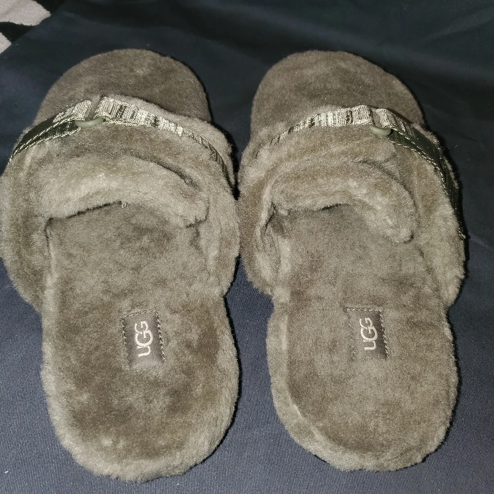 Ugg sandals